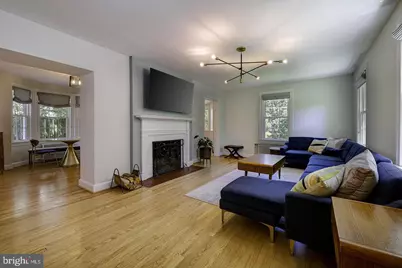 3905 Laird Place, Chevy Chase, MD 20815 - Photo 4