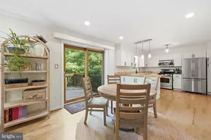 6 Bentana Ct, Rockville, MD 20850 - Photo 14