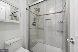 6 Bentana Ct, Rockville, MD 20850 - Photo 32