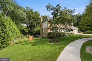6 Bentana Ct, Rockville, MD 20850 - Photo 4