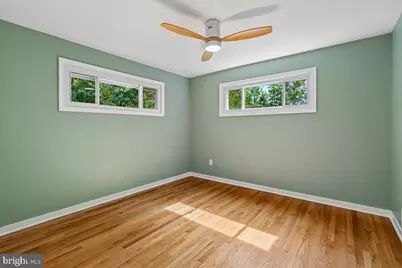 6403 W Halbert Road, Bethesda, MD 20817 - Photo 10