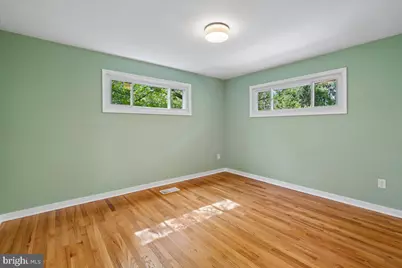 6403 W Halbert Road, Bethesda, MD 20817 - Photo 8