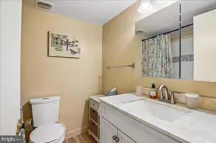 9909 Blundon Dr, Silver Spring, MD 20902 - Photo 24