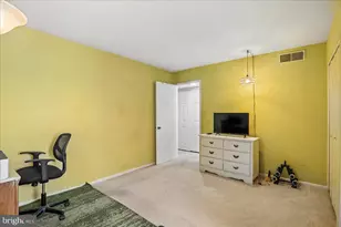 9909 Blundon Dr, Silver Spring, MD 20902 - Photo 32