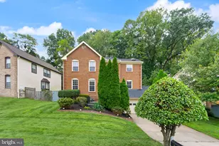 18 Solitaire Ct, Gaithersburg, MD 20878 - Photo 2