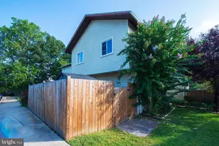 52 State Ct, Gaithersburg, MD 20877 - Photo 1