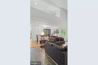 9136 Tulip Grove Road, Gaithersburg, MD 20879 - Photo 8
