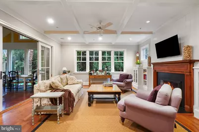 4004 Underwood Street, Chevy Chase, MD 20815 - Photo 10
