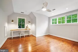 4004 Underwood St, Chevy Chase, MD 20815 - Photo 32