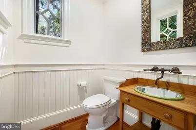 4004 Underwood Street, Chevy Chase, MD 20815 - Photo 8