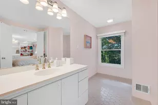 12232 Seline Wy, Potomac, MD 20854 - Photo 40