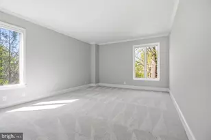 8101 Connecticut Ave, Chevy Chase, MD 20815 - Photo 18