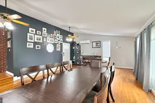 25223 Oak Dr, Damascus, MD 20872 - Photo 4
