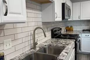 19520 Village Walk Dr, Montgomery Village, MD 20886 - Photo 10