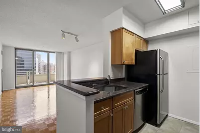 4801 Fairmont Avenue #909, Bethesda, MD 20814 - Photo 10