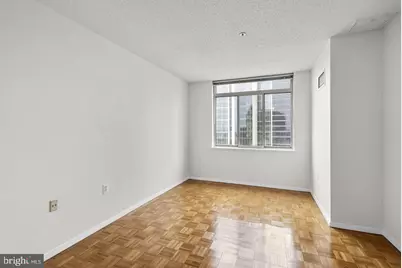 4801 Fairmont Avenue #909, Bethesda, MD 20814 - Photo 16