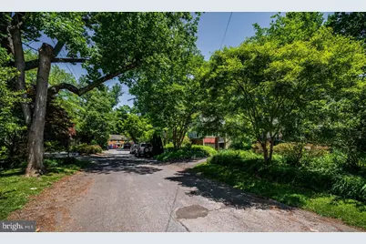 5739 Bradley Boulevard, Bethesda, MD 20814 - Photo 38
