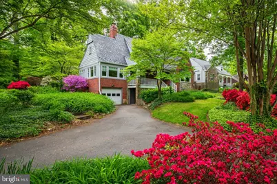 5739 Bradley Boulevard, Bethesda, MD 20814 - Photo 2