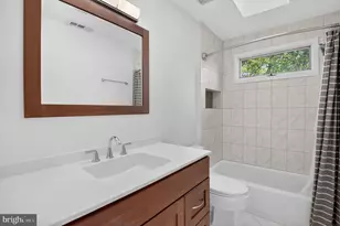 6310 E Halbert Rd, Bethesda, MD 20817 - Photo 18