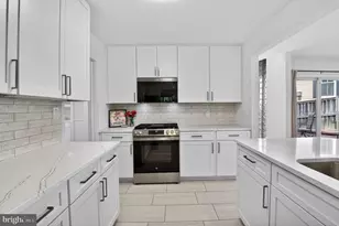 6310 E Halbert Rd, Bethesda, MD 20817 - Photo 4