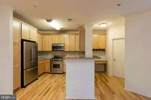 11800 Old Georgetown Rd, North Bethesda, MD 20852 - Photo 8