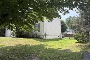 19800 Mayhill Terrace, Gaithersburg, MD 20879 - Photo 2