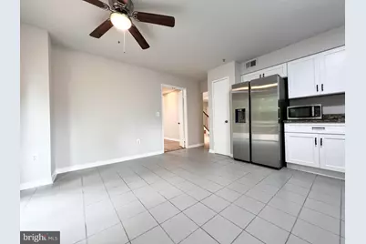 10901 Broad Green Terrace, Rockville, MD 20854 - Photo 16