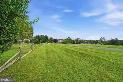 25204 Woodfield School Road, Gaithersburg, MD 20882 - Photo 32