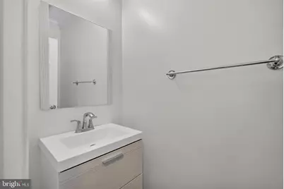 12007 Montrose Park Place, Rockville, MD 20852 - Photo 8