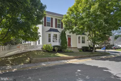 20318 Swallow Point Road, Montgomery Village, MD 20886 - Photo 4