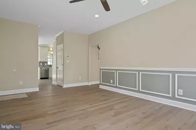 20318 Swallow Point Road, Montgomery Village, MD 20886 - Photo 10