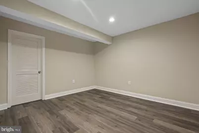 20318 Swallow Point Road, Montgomery Village, MD 20886 - Photo 20