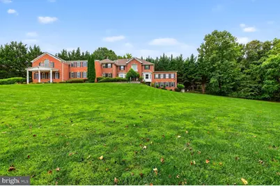 8724 Hawkins Creamery Road #B, Gaithersburg, MD 20882 - Photo 2