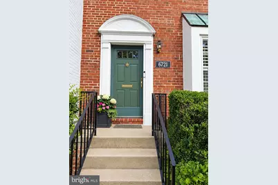6721 Kenwood Forest Lane #45, Chevy Chase, MD 20815 - Photo 2