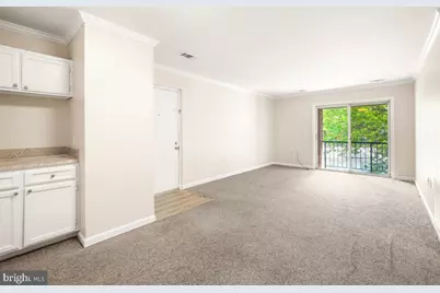 18328 Streamside Drive #301, Gaithersburg, MD 20879 - Photo 14