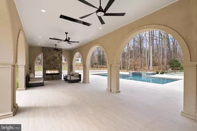 7112 Natelli Woods Lane, Bethesda, MD 20817 - Photo 8