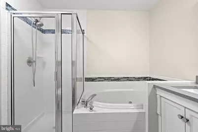 220 Fallsgrove Boulevard #3, Rockville, MD 20850 - Photo 20