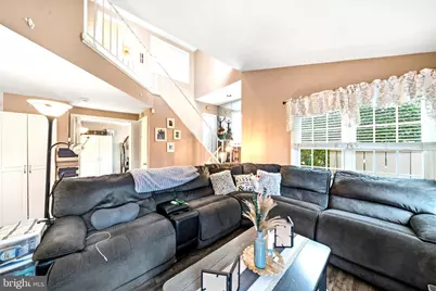 8812 Rustburg Circle, Montgomery Village, MD 20886 - Photo 10