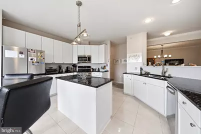 110 Chevy Chase Street #406, Gaithersburg, MD 20878 - Photo 18