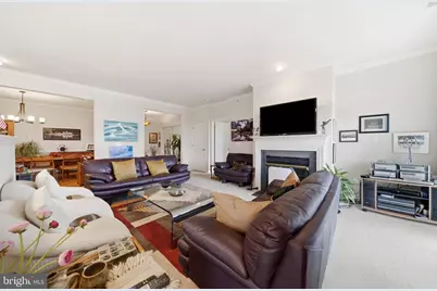 110 Chevy Chase Street #406, Gaithersburg, MD 20878 - Photo 8