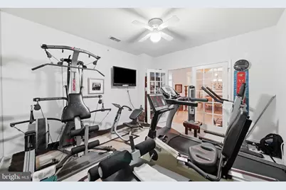 110 Chevy Chase Street #406, Gaithersburg, MD 20878 - Photo 22