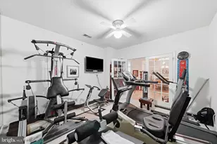 110 Chevy Chase St, Gaithersburg, MD 20878 - Photo 22
