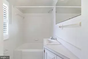 10010 Raynor Rd, Silver Spring, MD 20901 - Photo 22