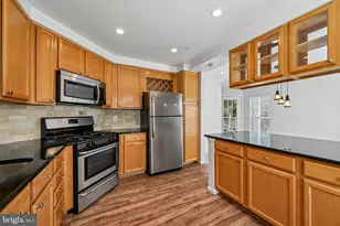 9801 Feathertree Terrace, Montgomery Village, MD 20886 - Photo 22