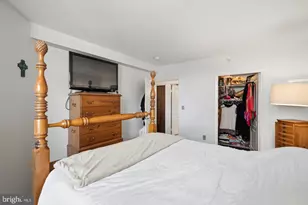 7111 Woodmont Ave, Bethesda, MD 20815 - Photo 30