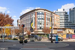 7111 Woodmont Ave, Bethesda, MD 20815 - Photo 56