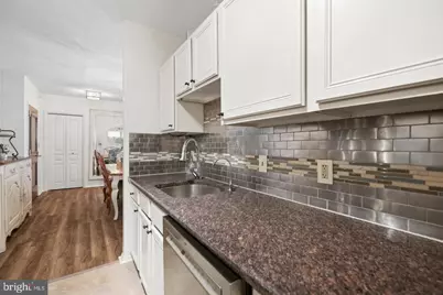 7111 Woodmont Avenue #709, Bethesda, MD 20815 - Photo 12