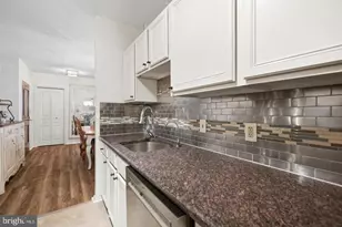 7111 Woodmont Ave, Bethesda, MD 20815 - Photo 12