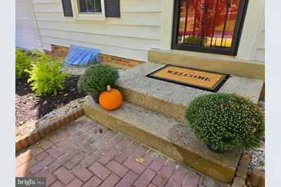 11504 Bedfordshire Avenue, Potomac, MD 20854 - Photo 4