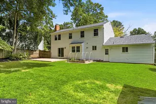 11504 Bedfordshire Ave, Potomac, MD 20854 - Photo 48